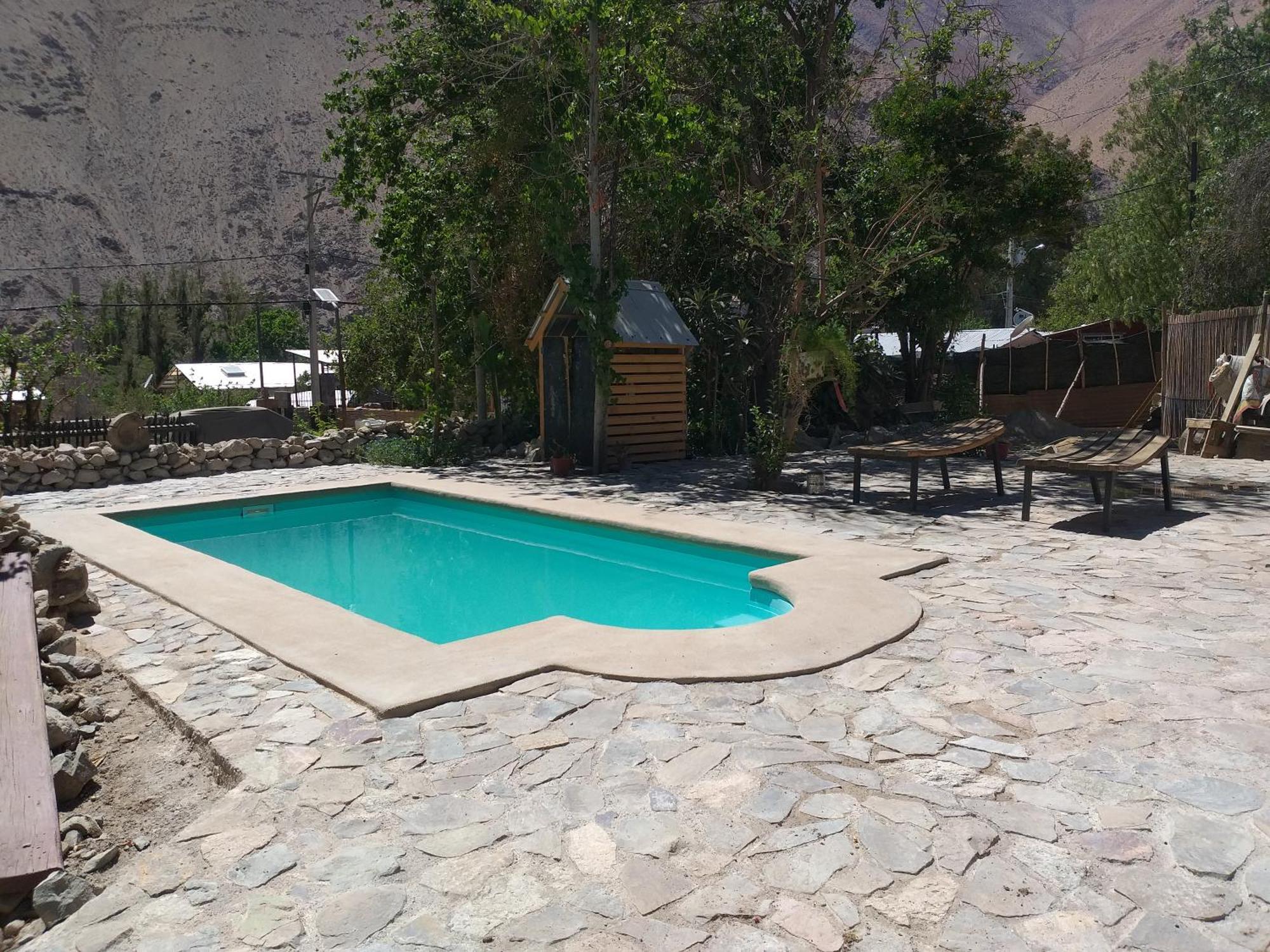 Cabana Hostal Ema Pisco Elqui Exterior photo