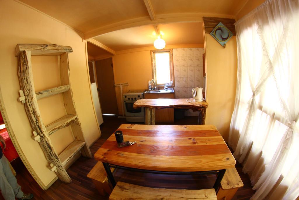 Cabana Hostal Ema Pisco Elqui Exterior photo